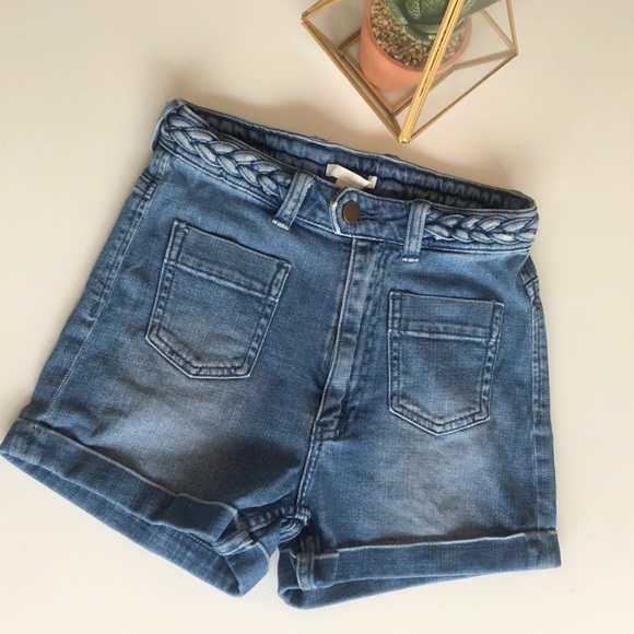 H&M high waisted denim shorts - Picture 1 of 5